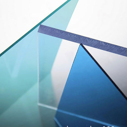 威海青岛耐力板可以反射不同的透明度不同